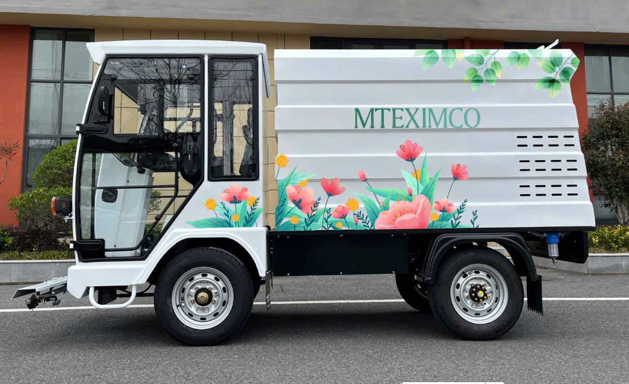 XE PHUN NƯỚC RỬA ĐƯỜNG ĐIỆN G70