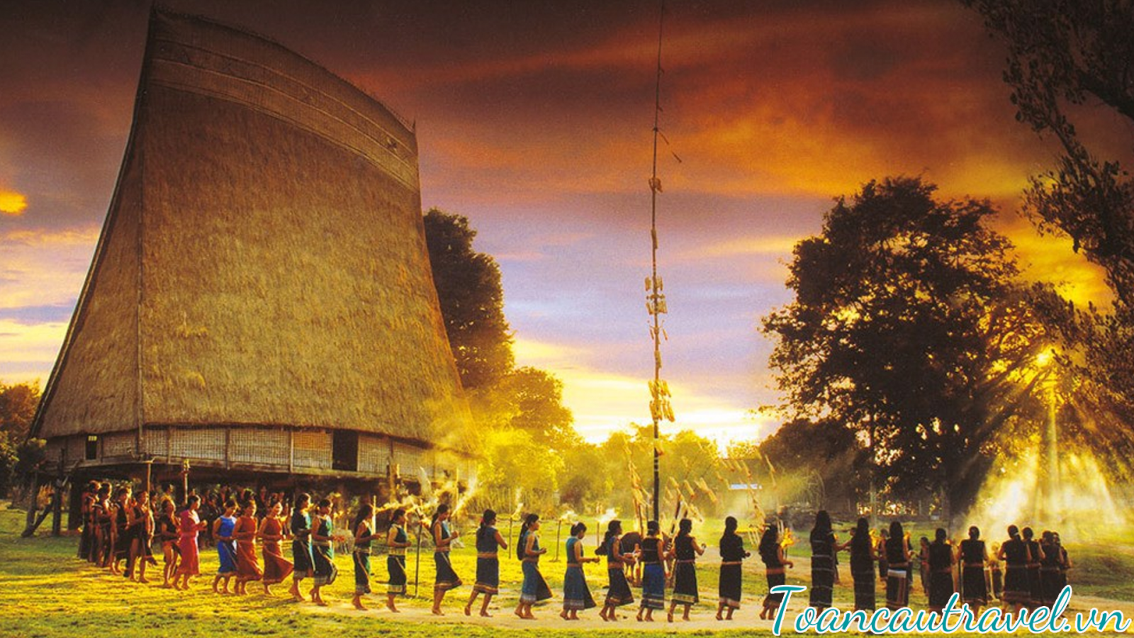 du lịch đại ngàn tay nguyên