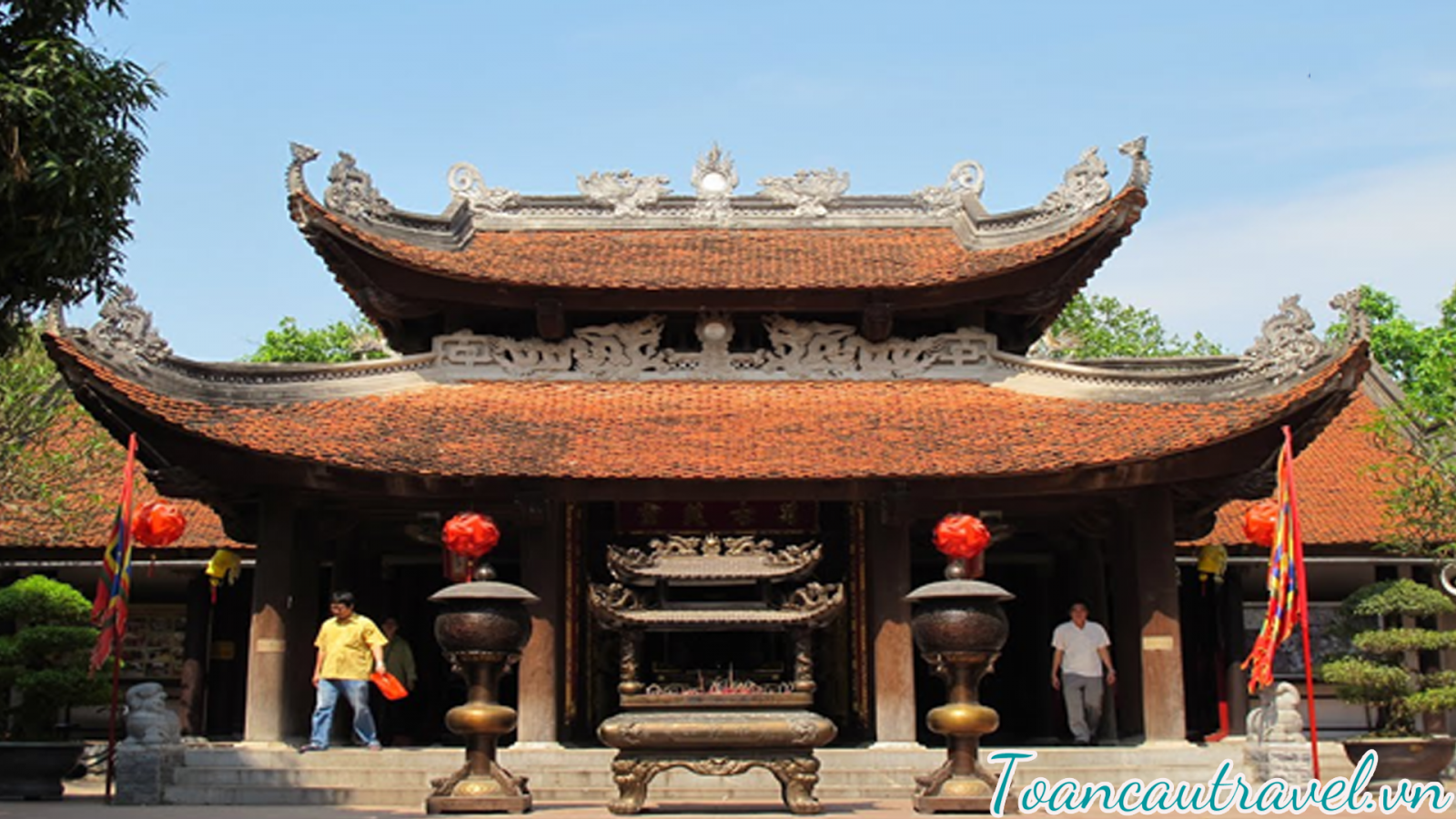 Đền Đô nơi đặt ngai và bài vị thờ Tám vị vua Nhà Lý