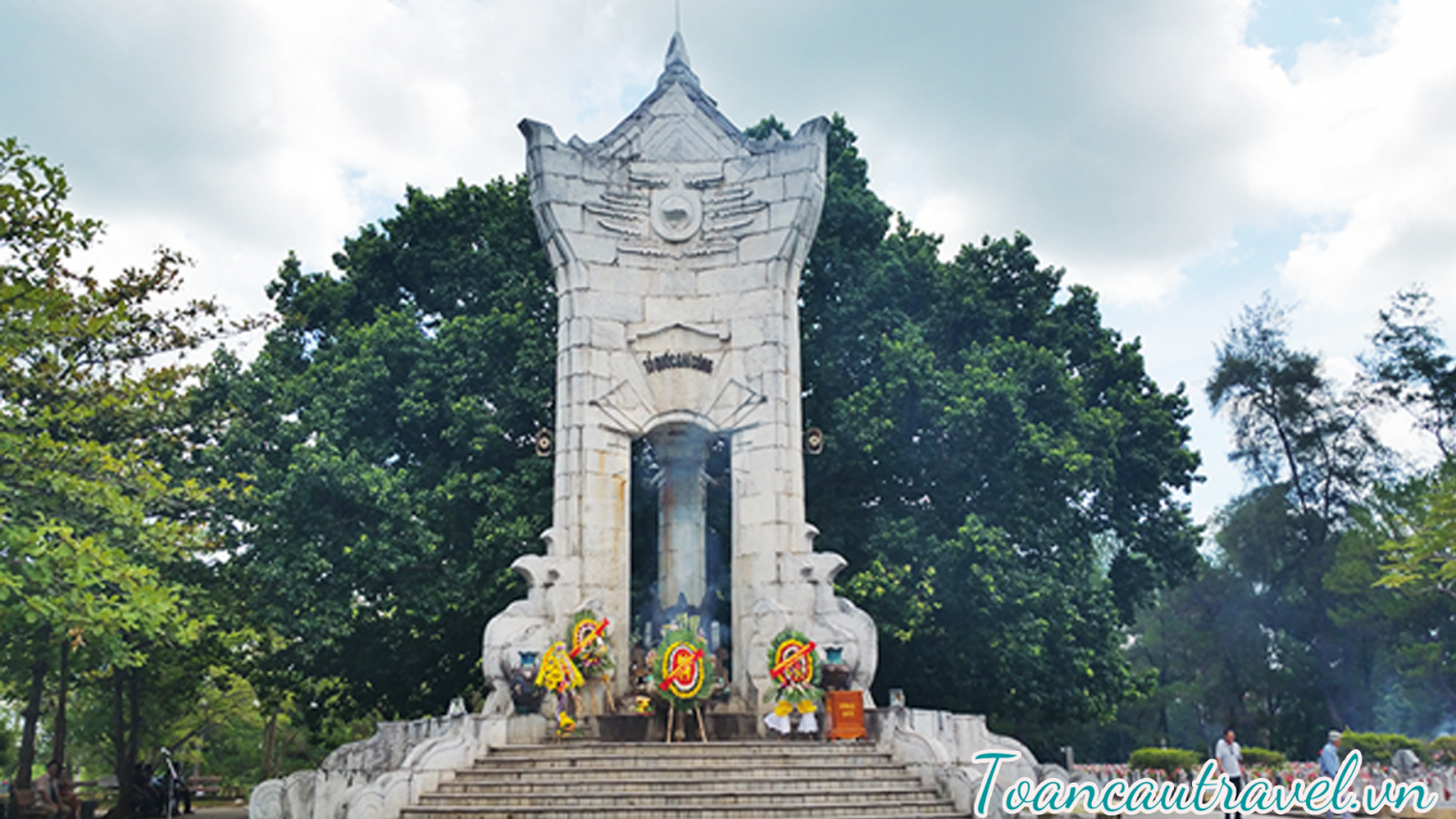 Nghĩa trang Trường Sơn