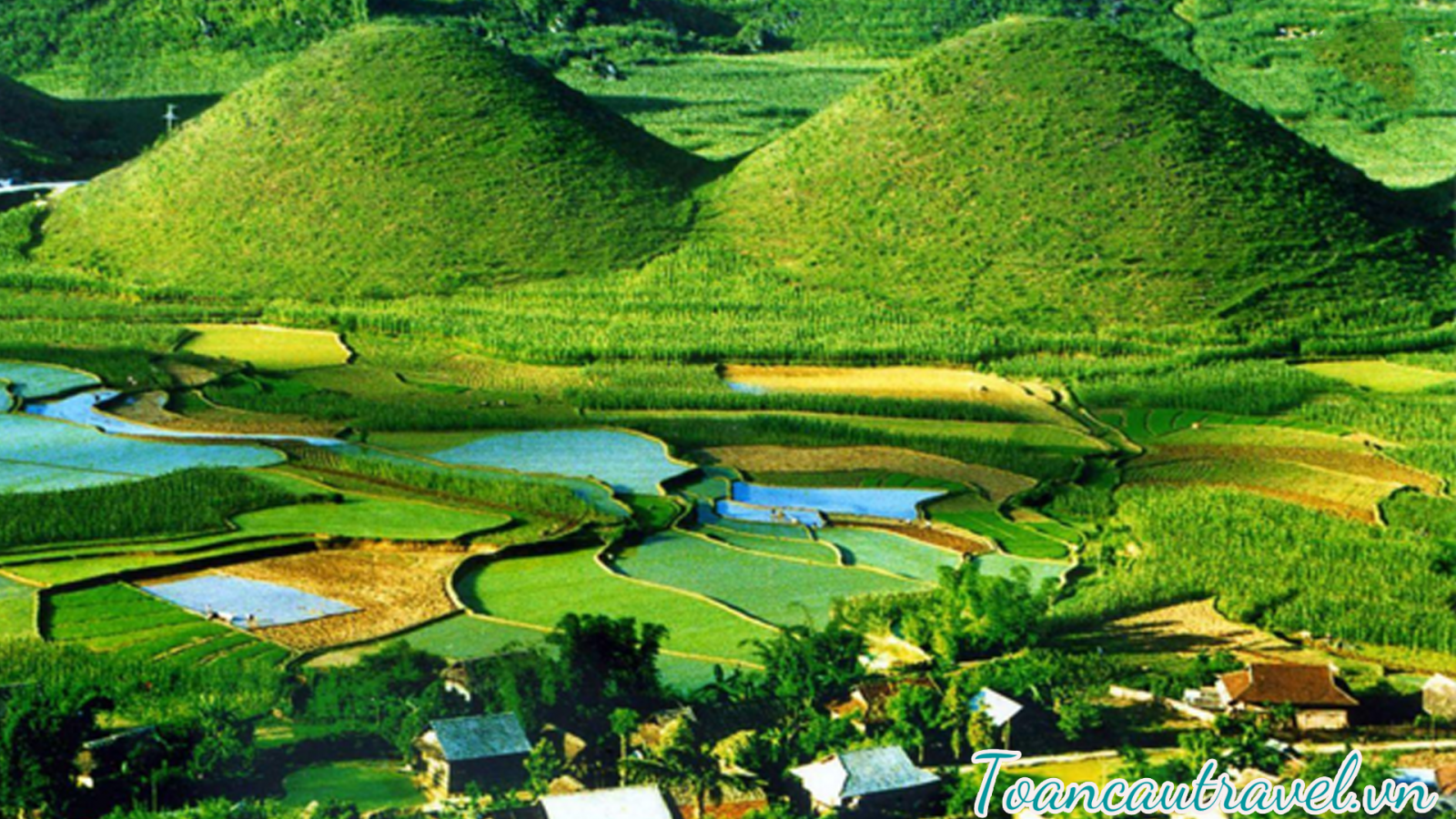 Núi Đôi Cô Tiên - tác phẩm nghệ thuật