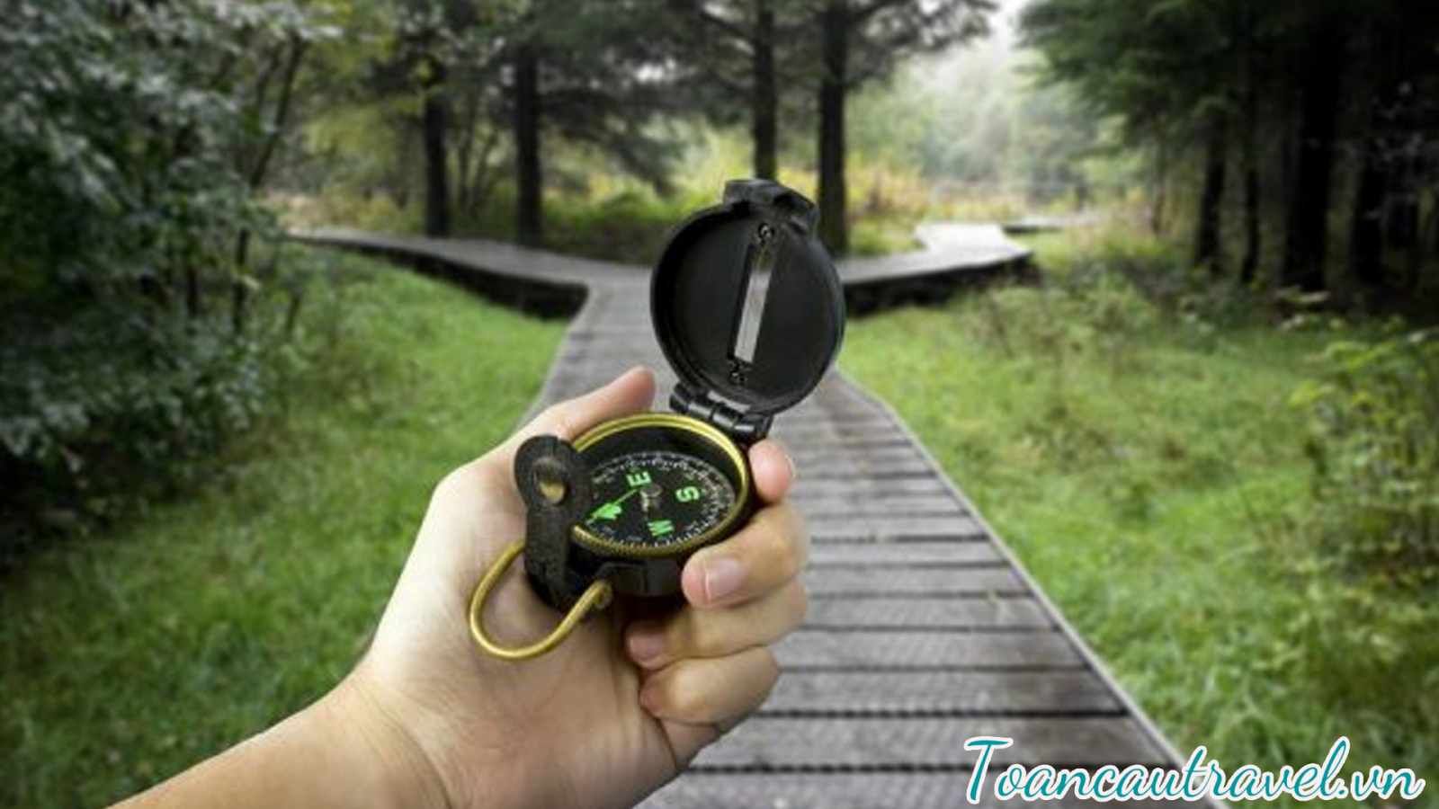 ác định phương hướng tương tự cách nhìn mặt trời và những vì sao chính là dựa vào ăng-ten chảo trong thành phố