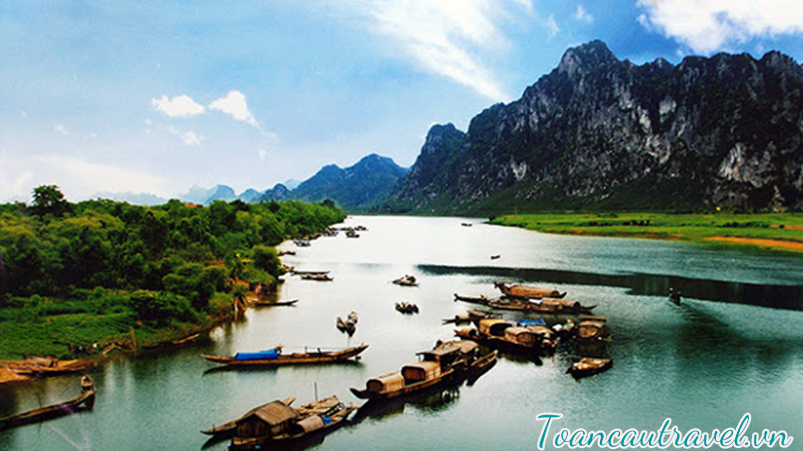 thăm quan động Phong Nha