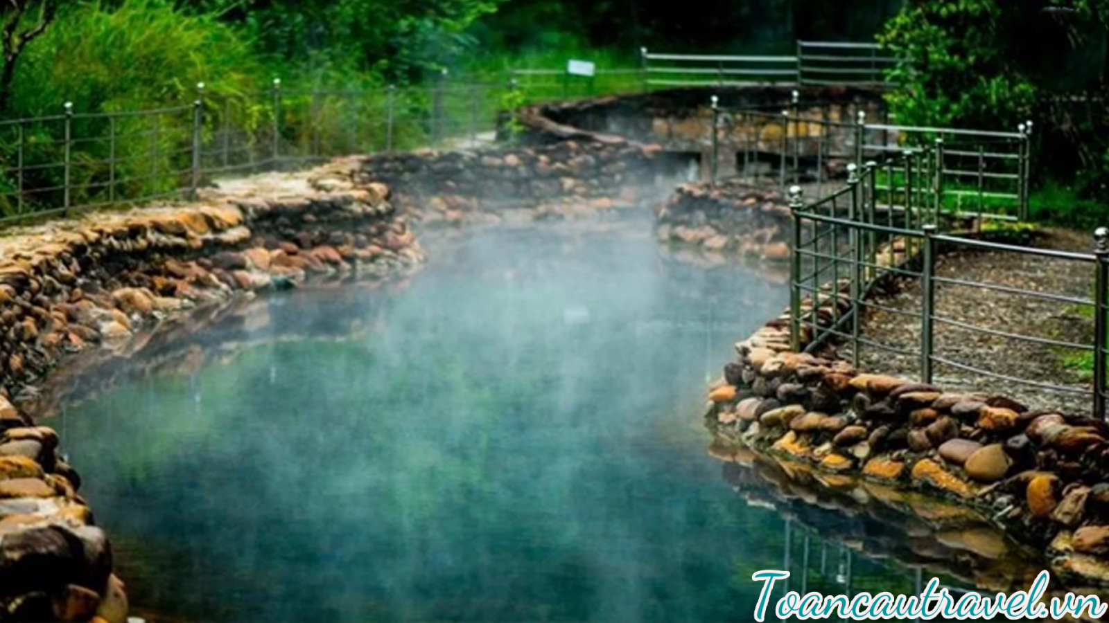 COMBO HUẾ - NGHỈ DƯỠNG TẠI SUỐI KHOÁNG NÓNG ALBA THANH TÂN