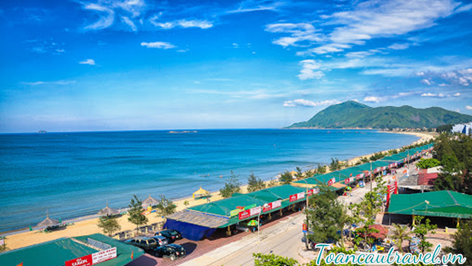 Bãi biển Thiên Cầm