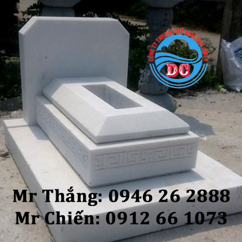 Mẫu mộ đá nguyên khối làm bằng đá trắng Quỳ Hợp