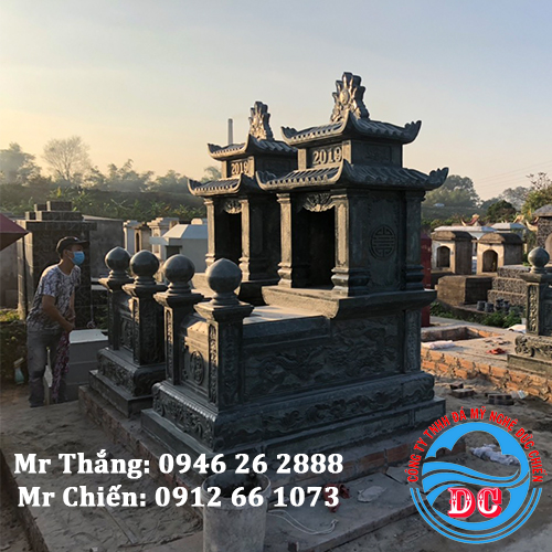 Mộ đá 2 mái cao cấp - chế tác đẹp - bảo hành trọn đời LTĐC003 - Đá Mỹ nghệ Đức Chiến