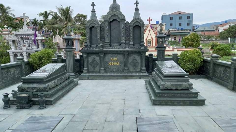 Công trình lăng mộ đá nguyên khối dòng tộc Đỗ Đức