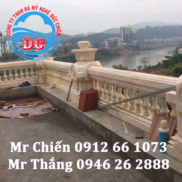 Mẫu lan can đá vàng LCV002