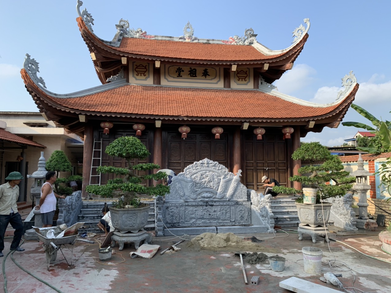 Mẫu nhà thờ họ Đức Chiến mẫu NTĐC005